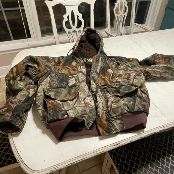 Walls insulated Realtree Camo zip up hooded jacket - Picture 1 of 2